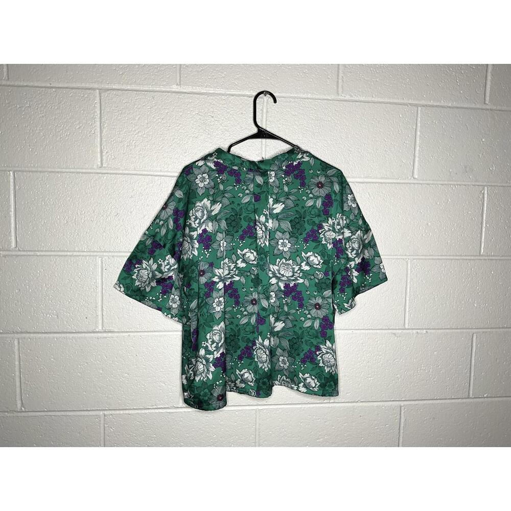 < Adore Me Verica Floral Green Satin Pajama Set > - Picture 8 of 9